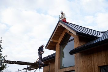 CPC32620 - Certificate III in Roof Plumbing